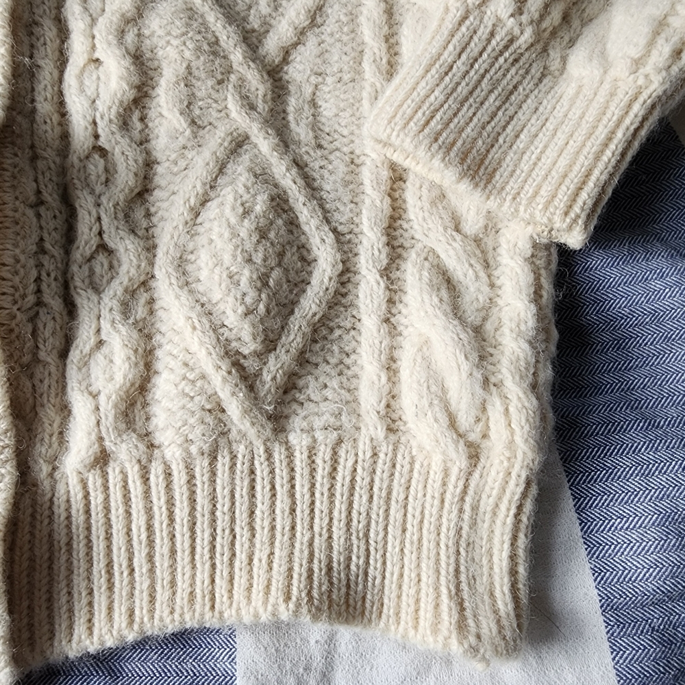 Vintage Irish Cladyknit Wool Aran Fisherman Cardigan Sweater - Picture 13 of 16